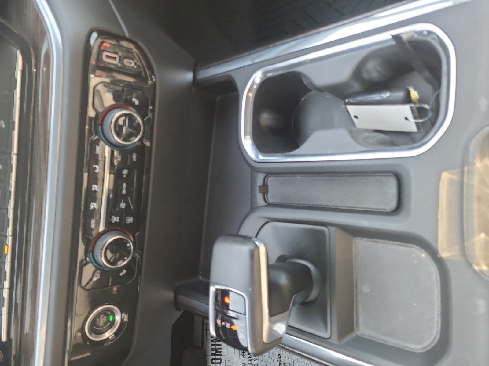 2022 Chevrolet Silverado 1500 4WD Crew Cab RST | Z71, 20 Black Wheels