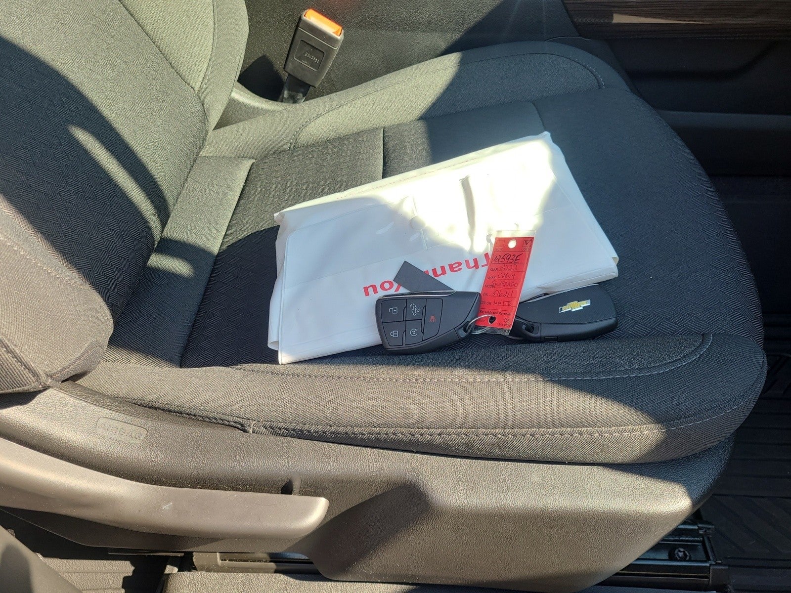 2022 Chevrolet Silverado 1500 4WD Crew Cab RST | Z71, 20 Black Wheels