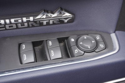 2022 Chevrolet Silverado 1500 High Country 4x4 | Tech Pkg, 22 Wheels