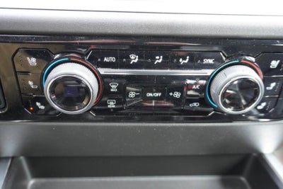 2022 Chevrolet Silverado 1500 High Country 4x4 | Tech Pkg, 22 Wheels