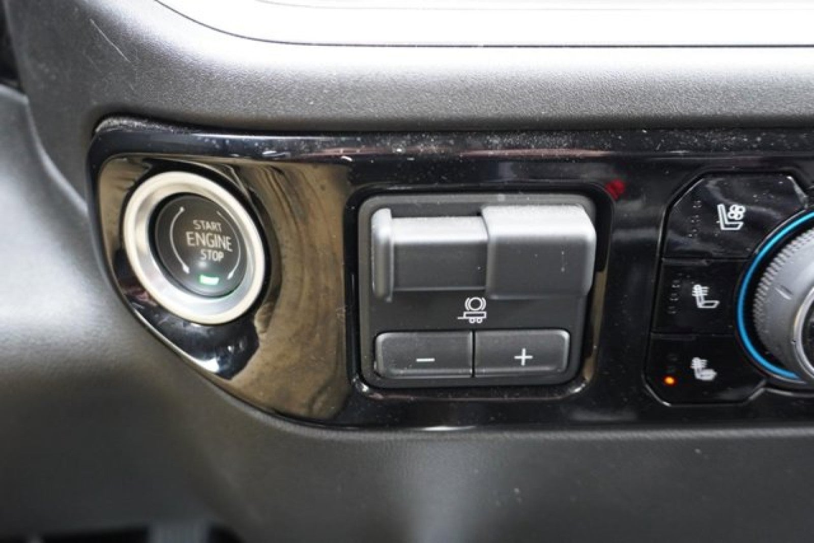 2022 Chevrolet Silverado 1500 High Country 4x4 | Tech Pkg, 22 Wheels