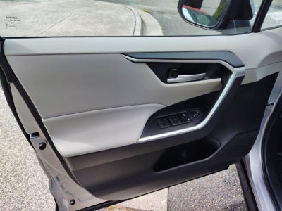 2019 Toyota RAV4 XLE AWD