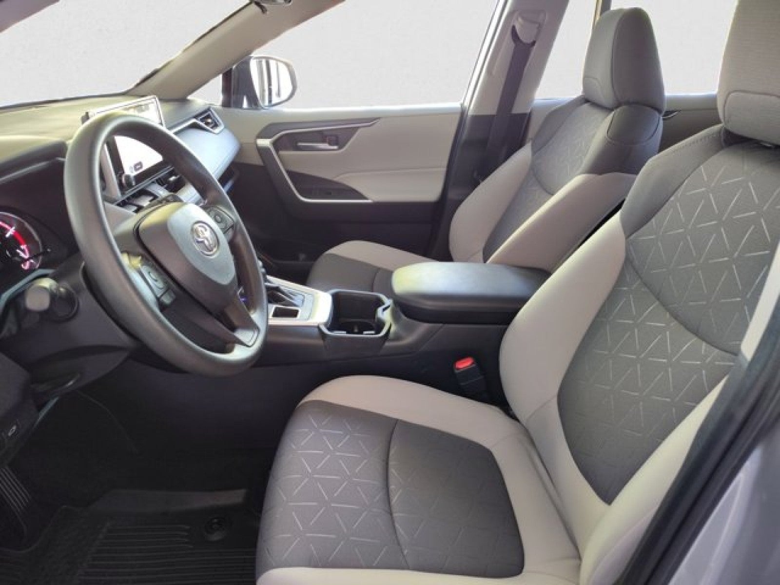 2024 Toyota RAV4 XLE AWD