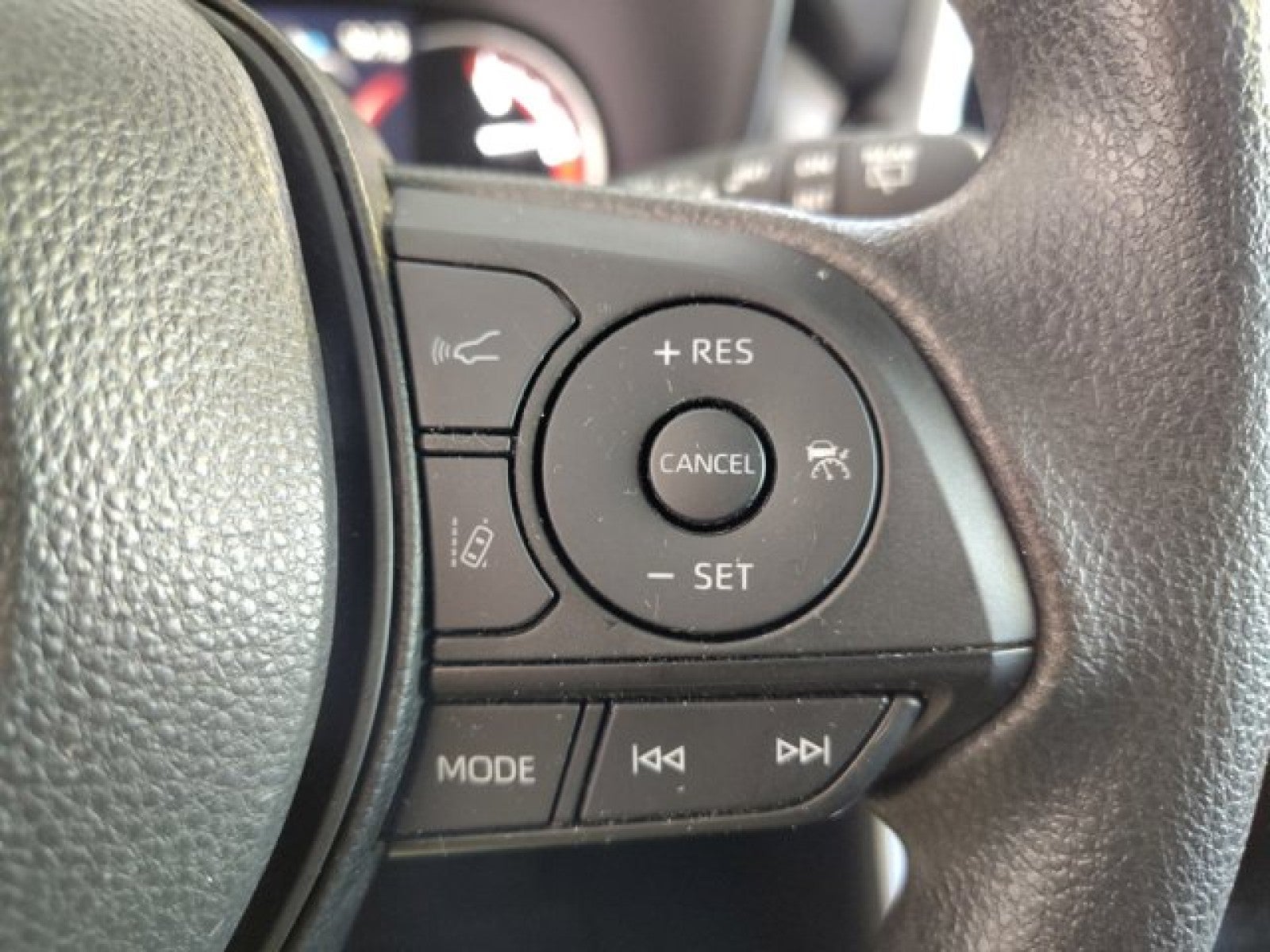 2024 Toyota RAV4 XLE AWD