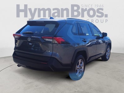 2023 Toyota RAV4 XLE | Moonroof