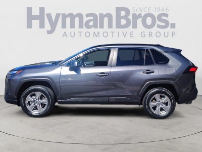 2023 Toyota RAV4 XLE | Moonroof