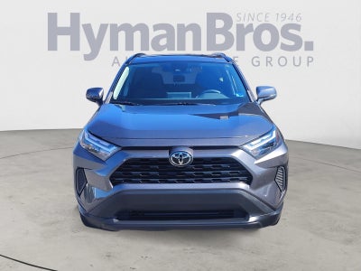2023 Toyota RAV4 XLE | Moonroof