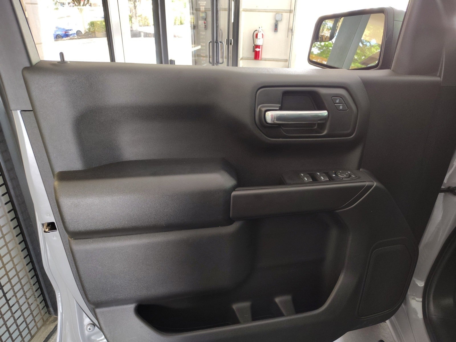 2025 Chevrolet Silverado 1500 Custom Trail Boss 4WD