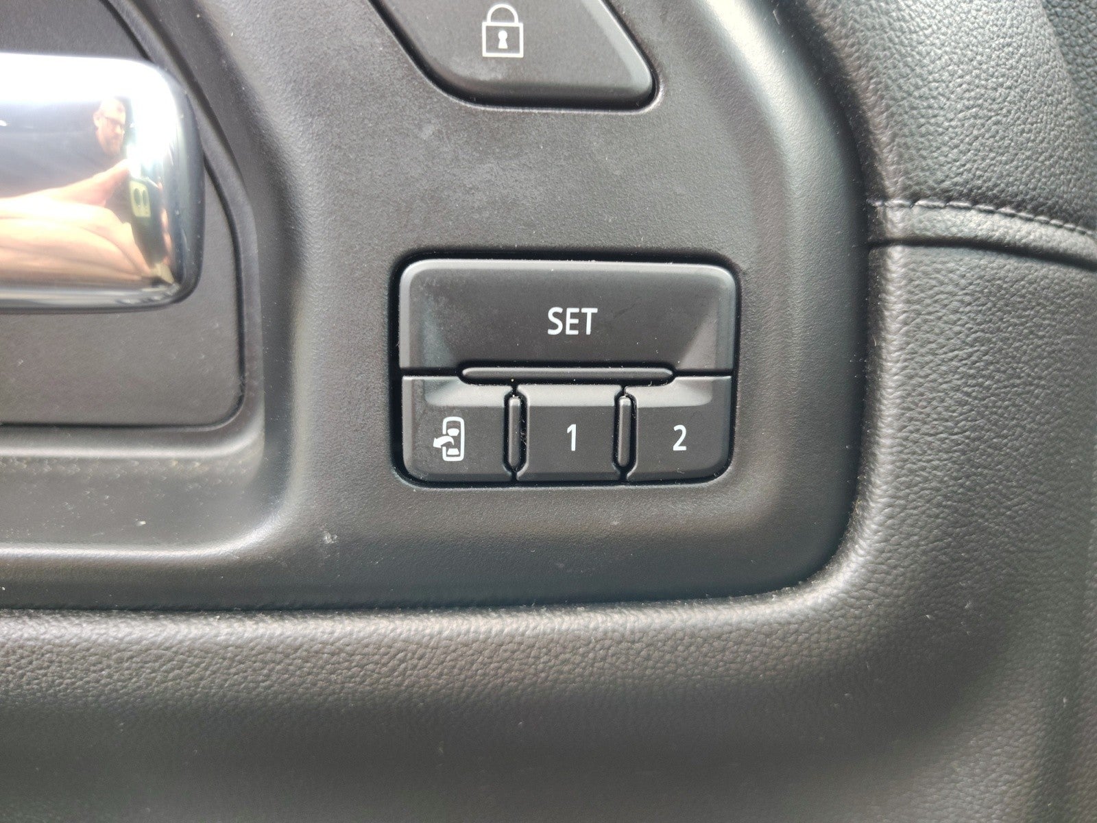 2021 Chevrolet Silverado 1500 LTZ 4WD Crew Cab | Z71
