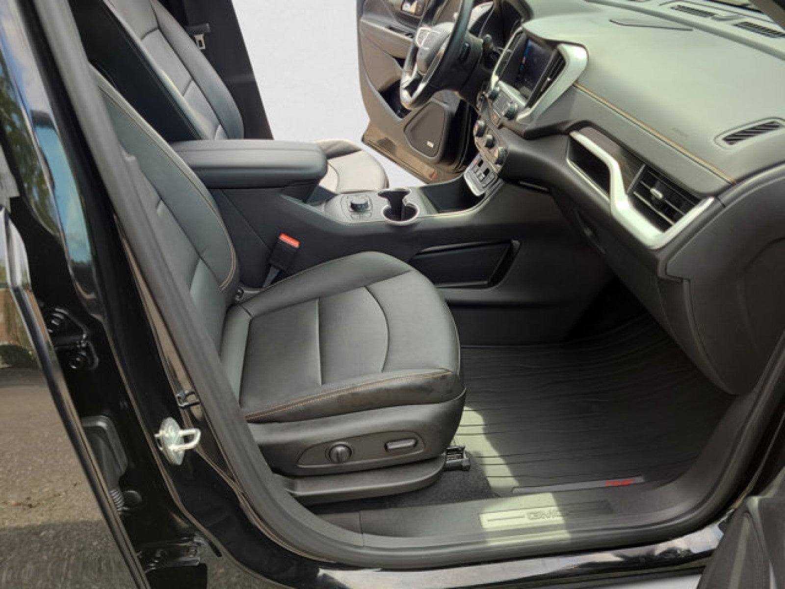 2021 GMC Terrain SLT AWD