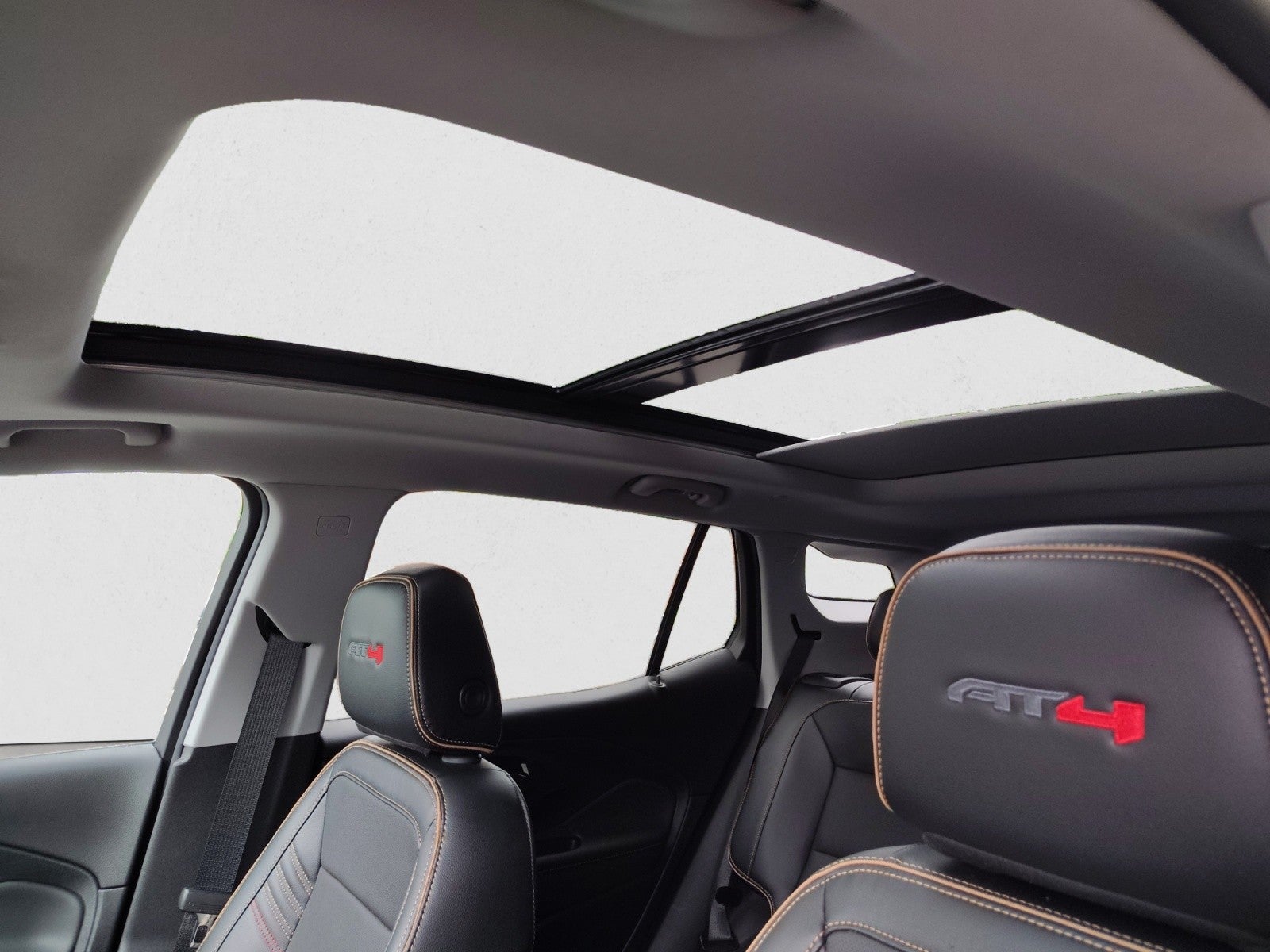 2023 GMC Terrain AT4 AWD | Sunroof & Tech