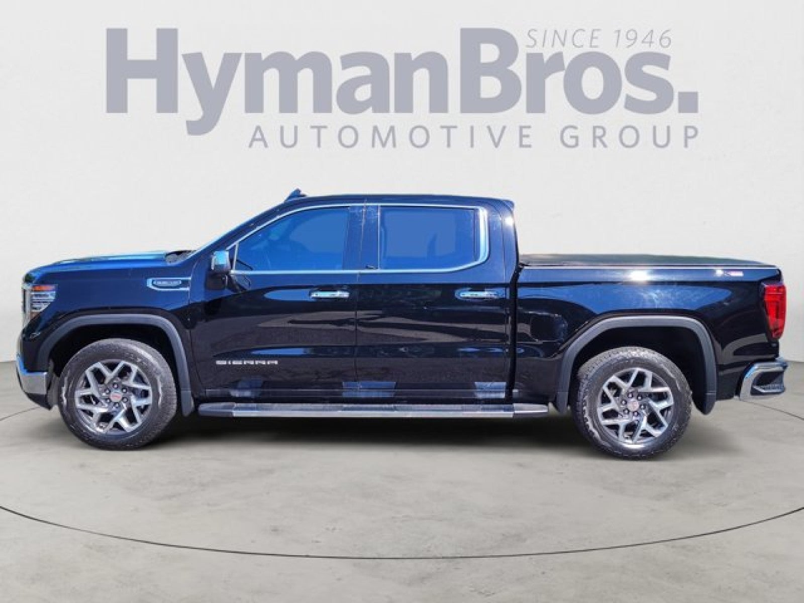 2023 GMC Sierra 1500 SLT 4WD Crew Cab | Premium, X31