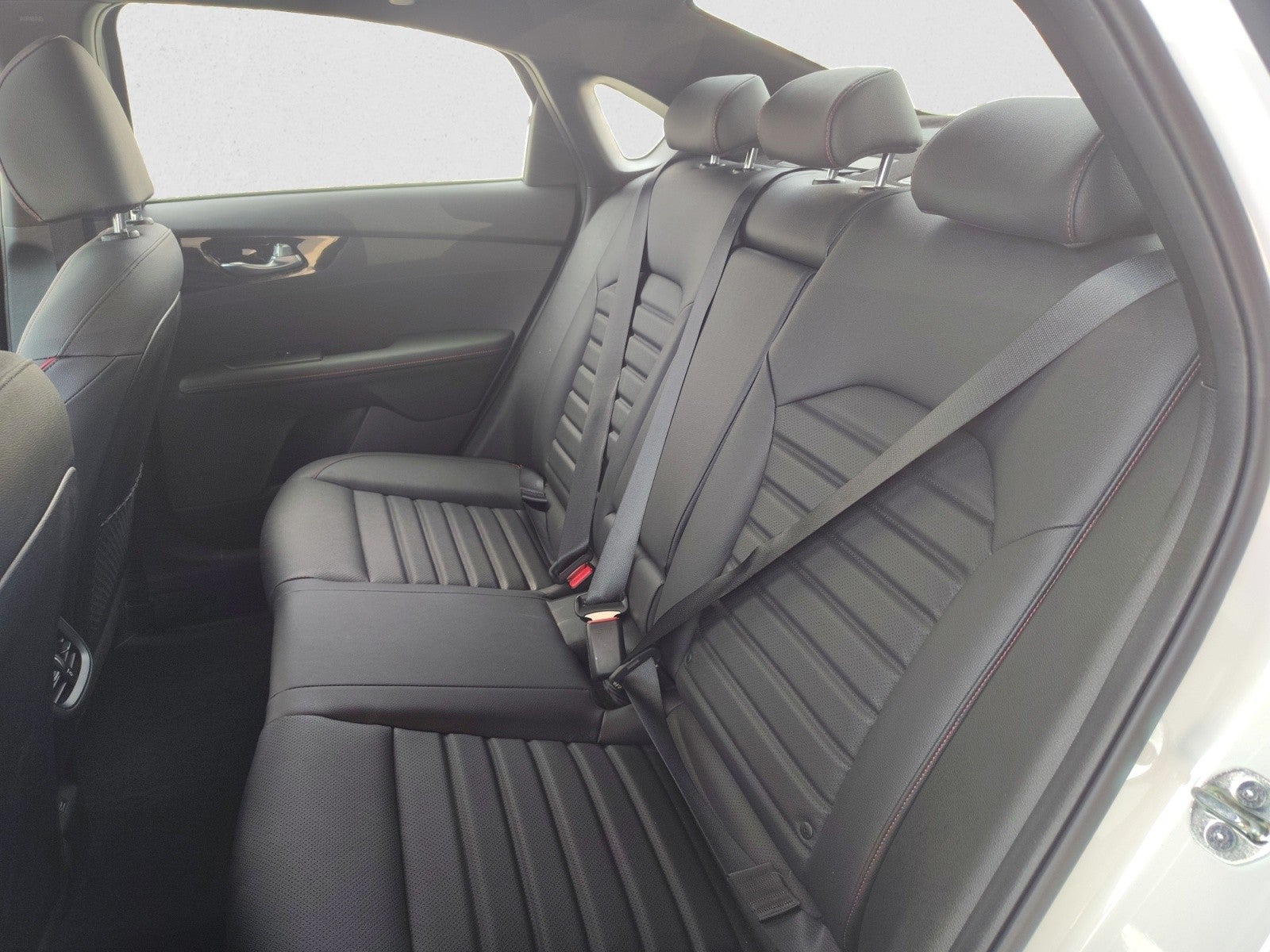 2023 Kia Forte GT | GT2 Package, Sunroof
