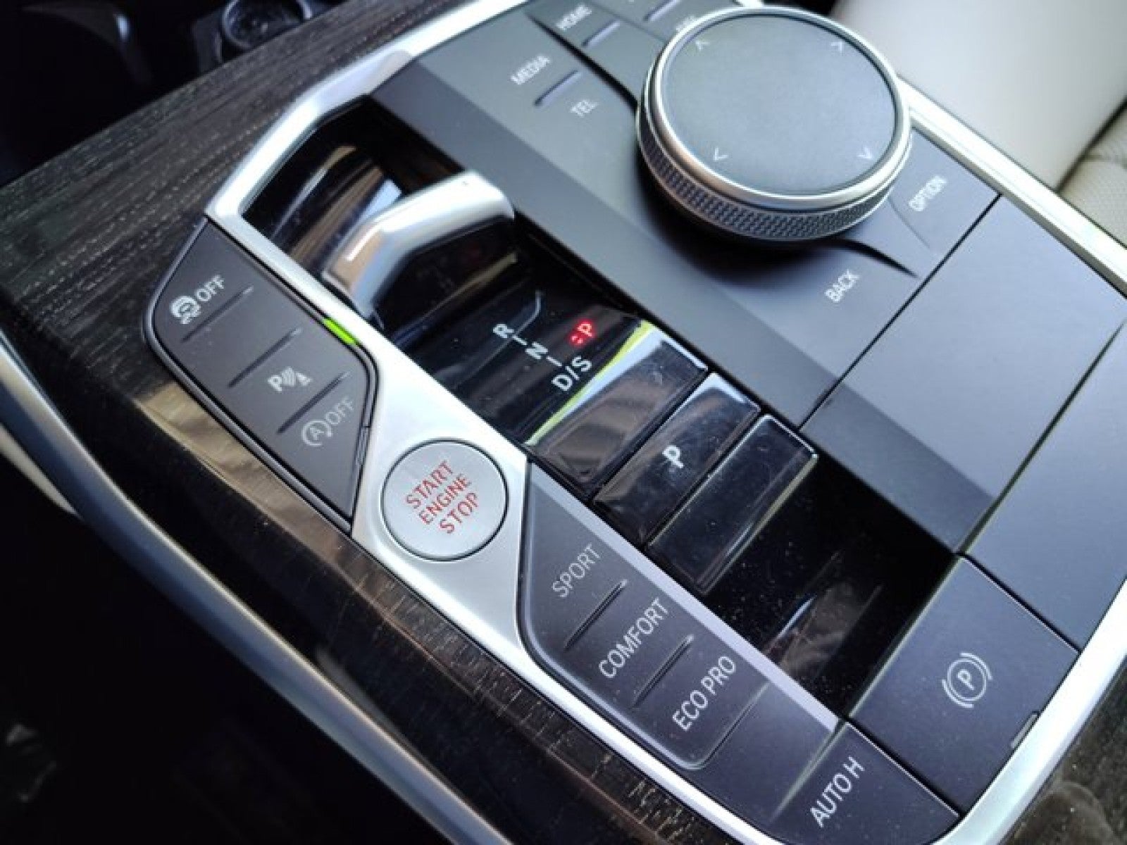 2023 BMW 3 Series 330i xDrive | Premium, Driver assist