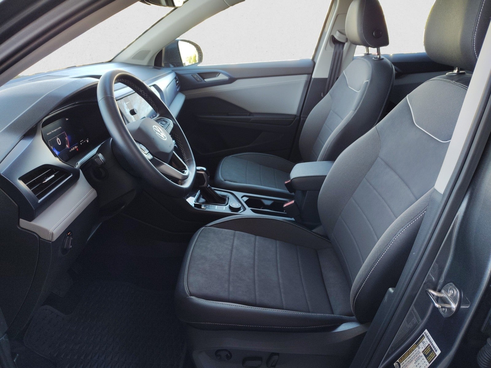 2024 Volkswagen Taos SE 4Motion | Pano Roof