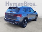 2024 Volkswagen Taos SE 4Motion | Pano Roof