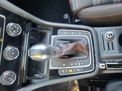 2019 Volkswagen Golf GTI S