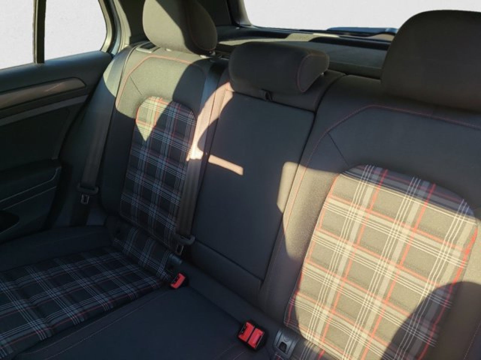 2019 Volkswagen Golf GTI S