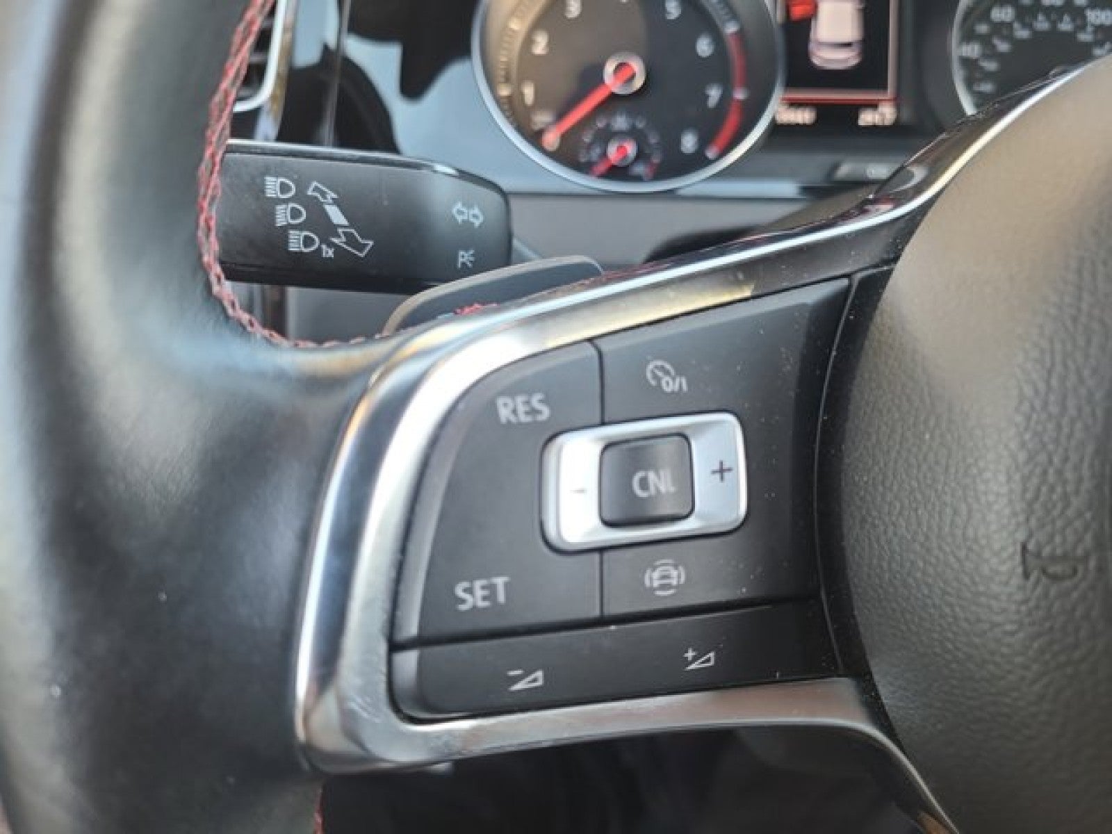 2019 Volkswagen Golf GTI S