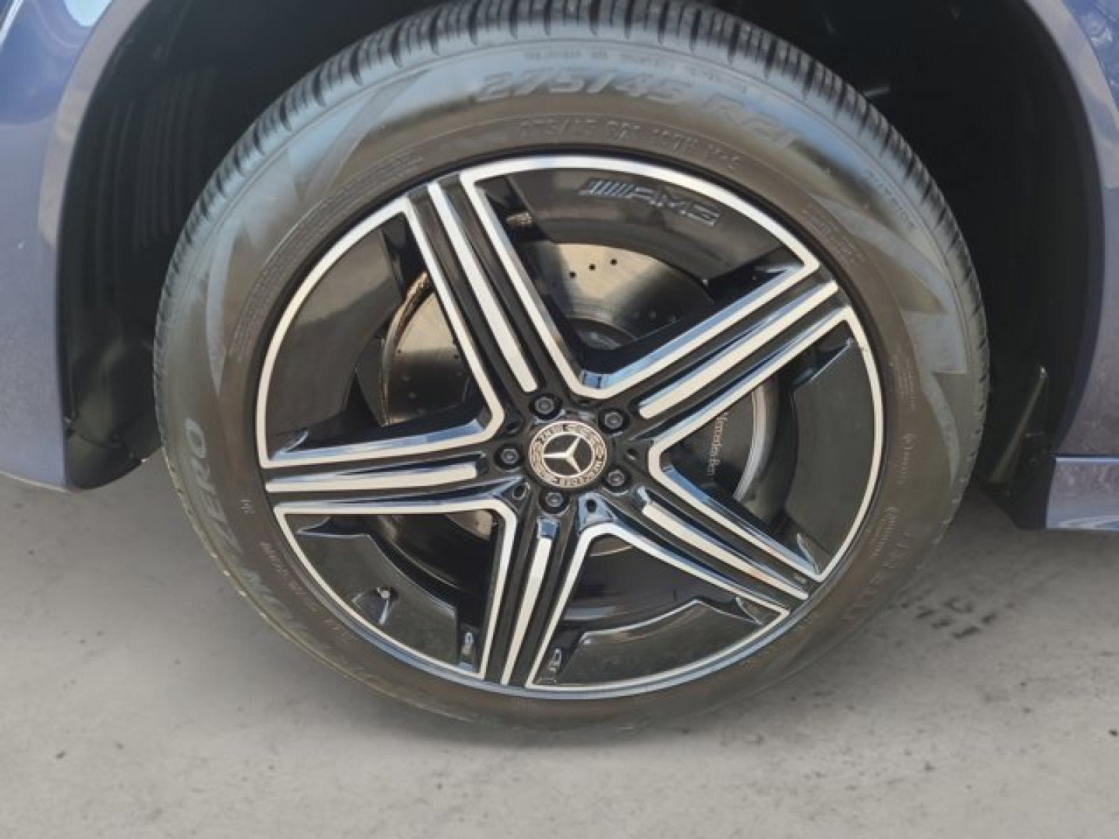 2024 Mercedes-Benz GLE GLE 350 4MATIC®, AMG®, Driver assist, pano