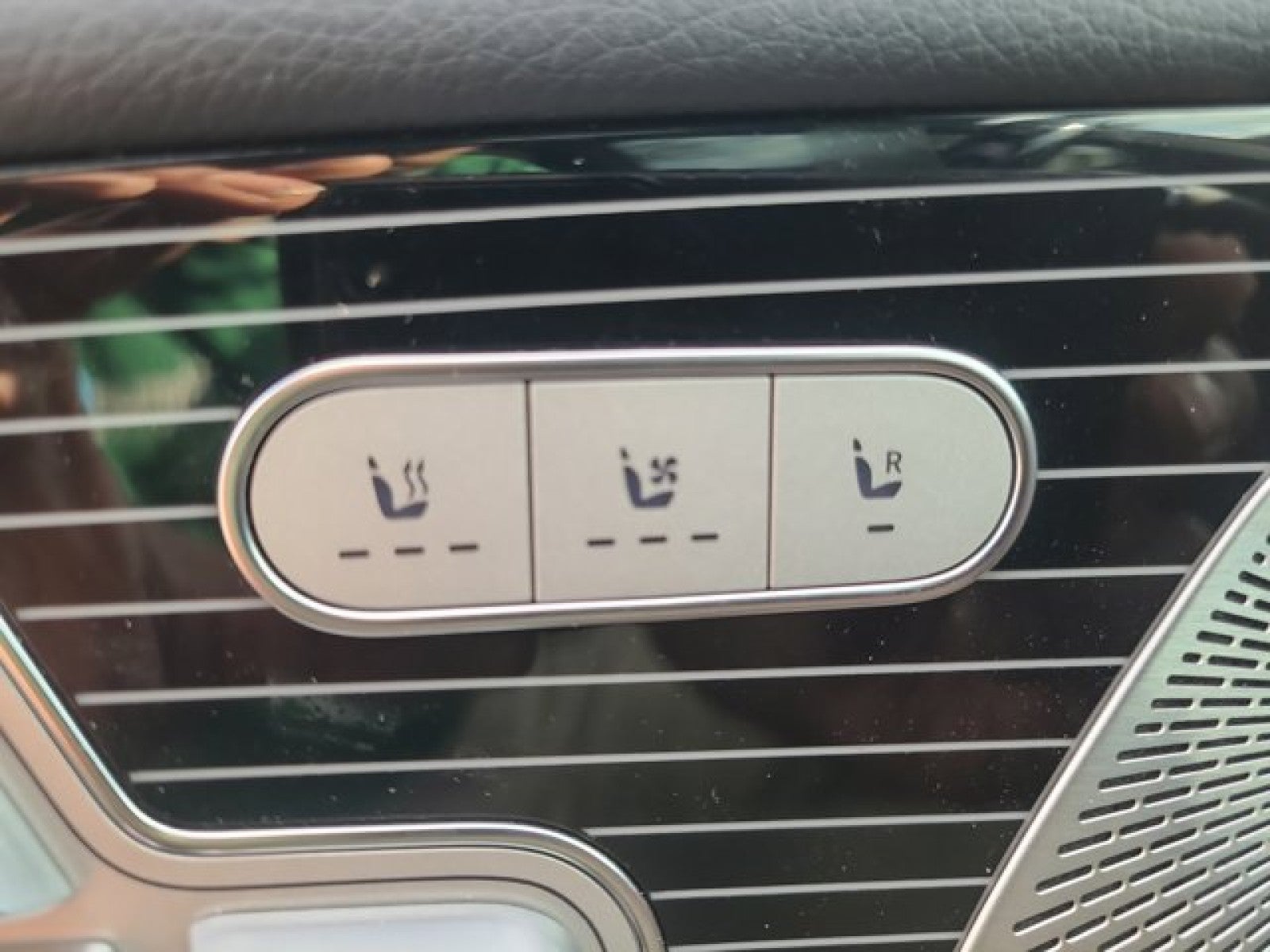 2024 Mercedes-Benz GLE GLE 350 4MATIC®, AMG®, Driver assist, pano