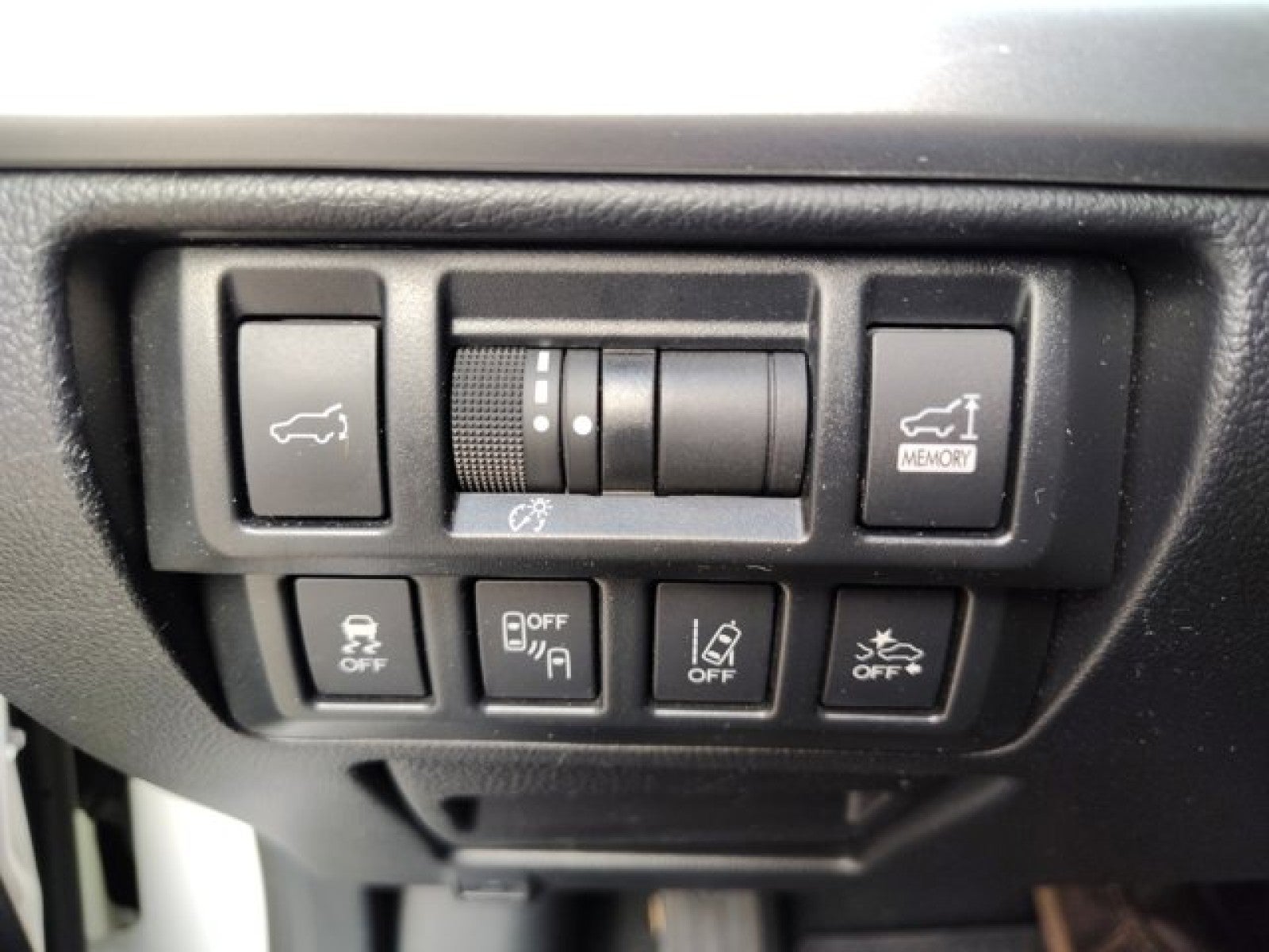 2019 Subaru Outback Premium | Moonroof, Nav