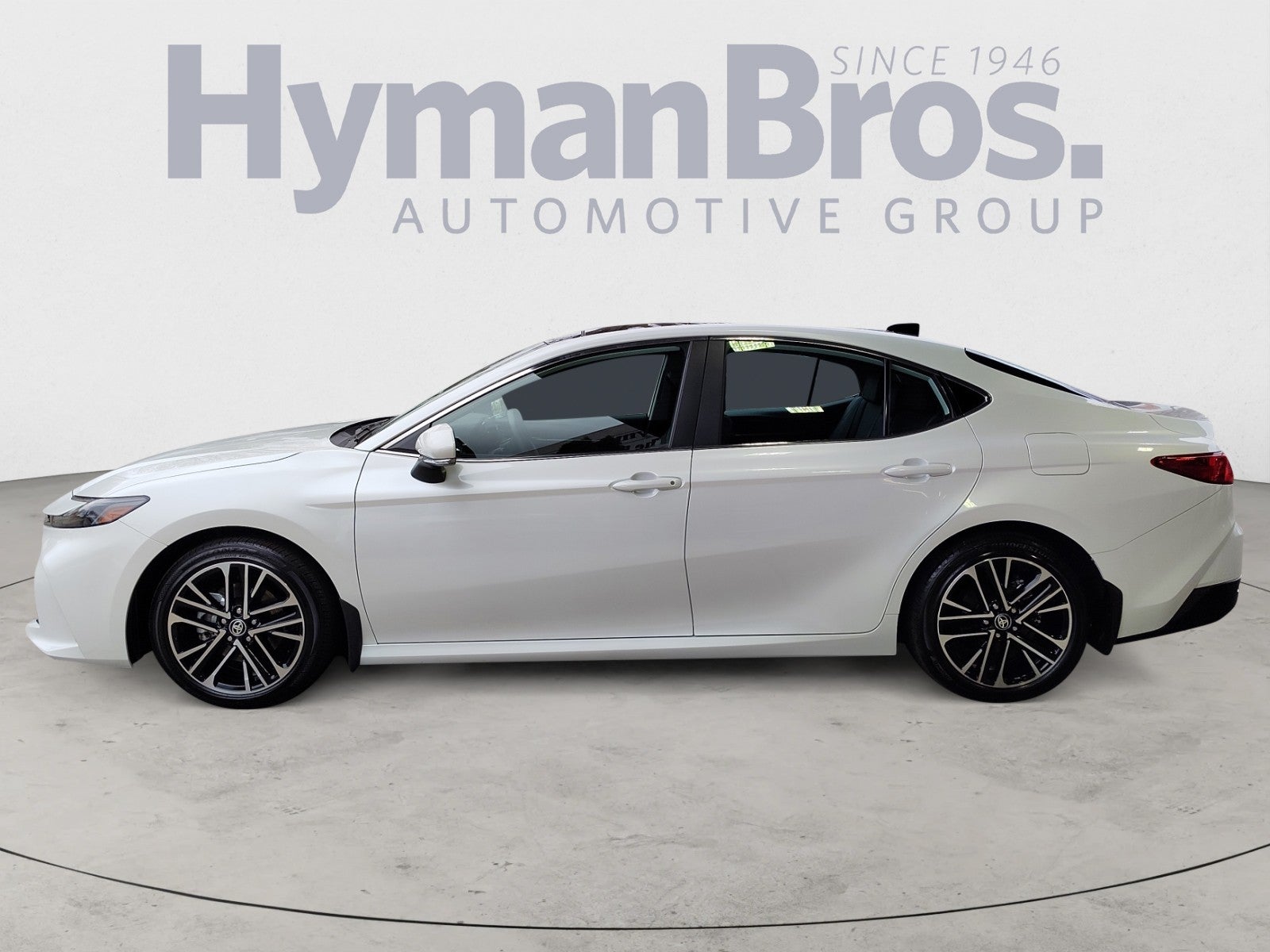 2025 Toyota Camry XLE | Pano Roof