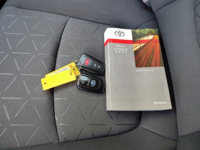 2021 Toyota RAV4 Hybrid XLE Premium AWD