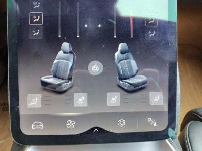 2024 Lucid Air Touring AWD | Tahoe interior