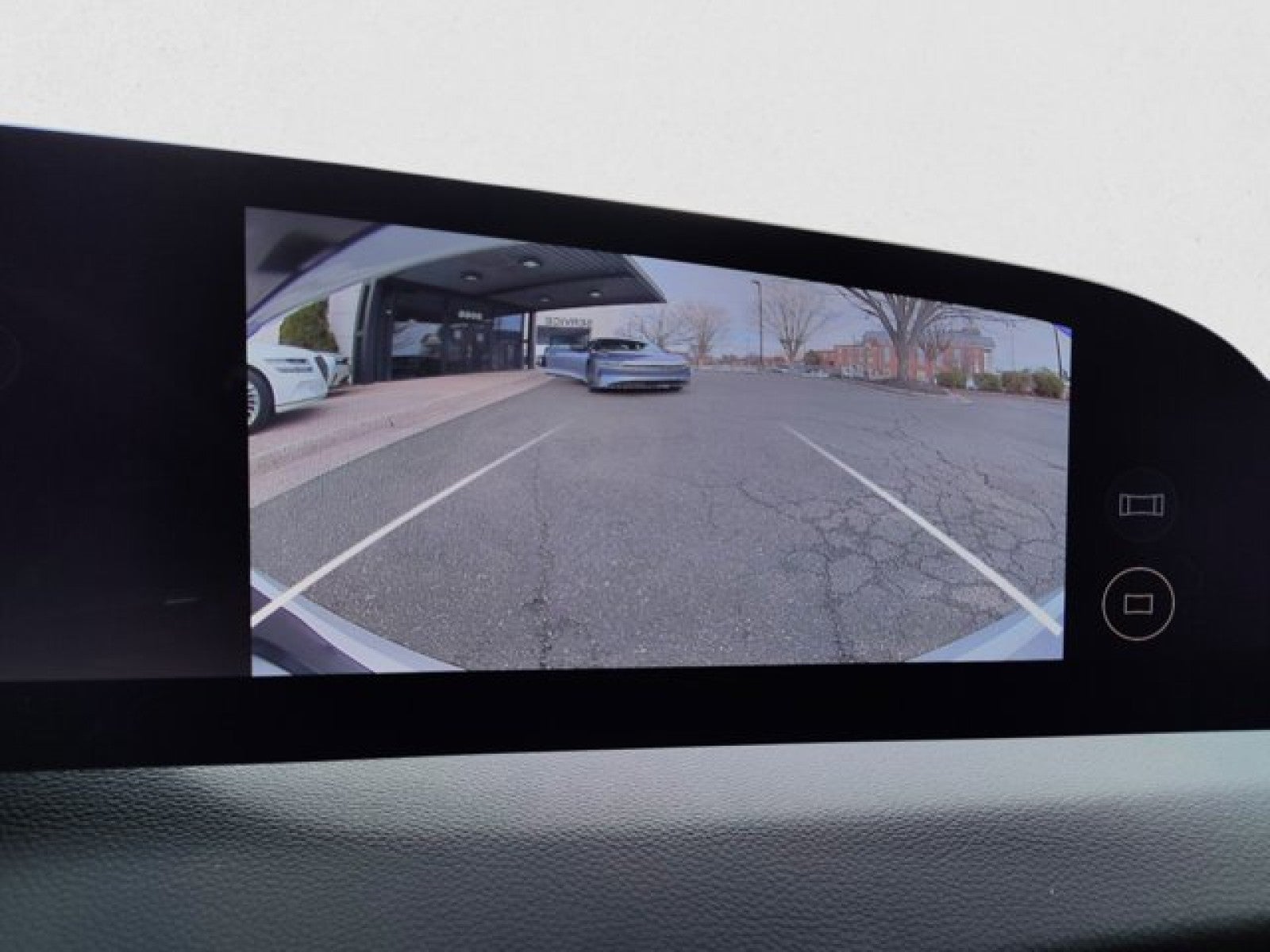 2024 Lucid Air Touring AWD | Tahoe interior, 20 Stealth Wheels