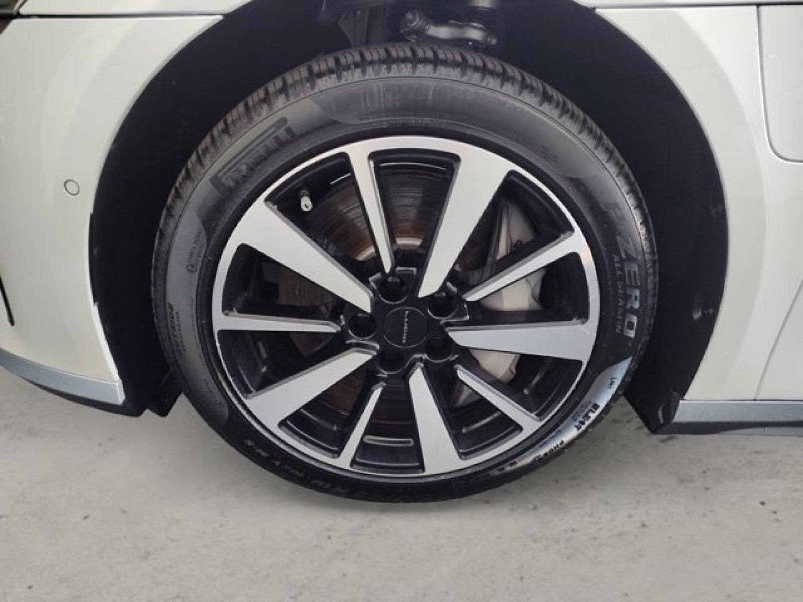 2025 Lucid Air Touring AWD | Dream Drive Pro, $86k MSRP