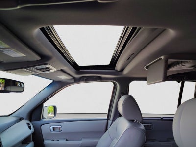 2014 Honda Pilot Touring 4WD | Local One Owner