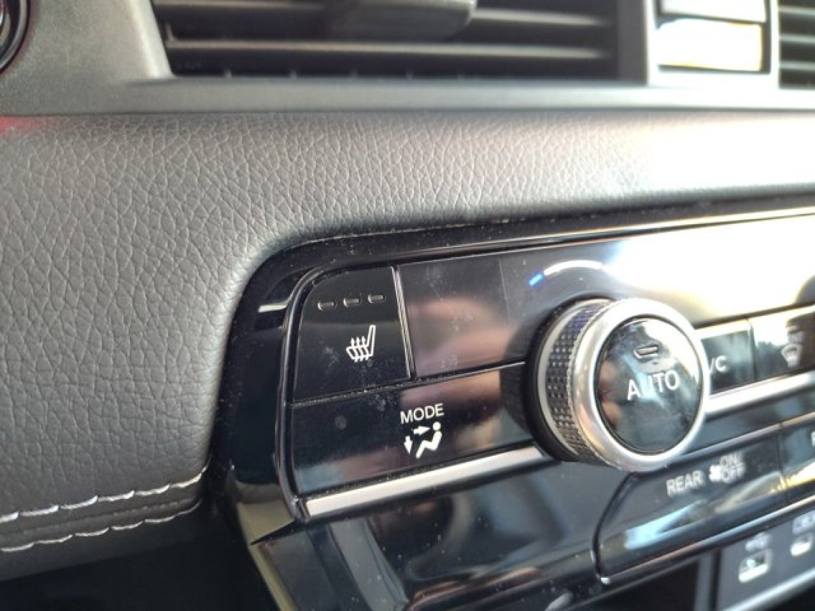 2023 Honda Pilot Touring AWD