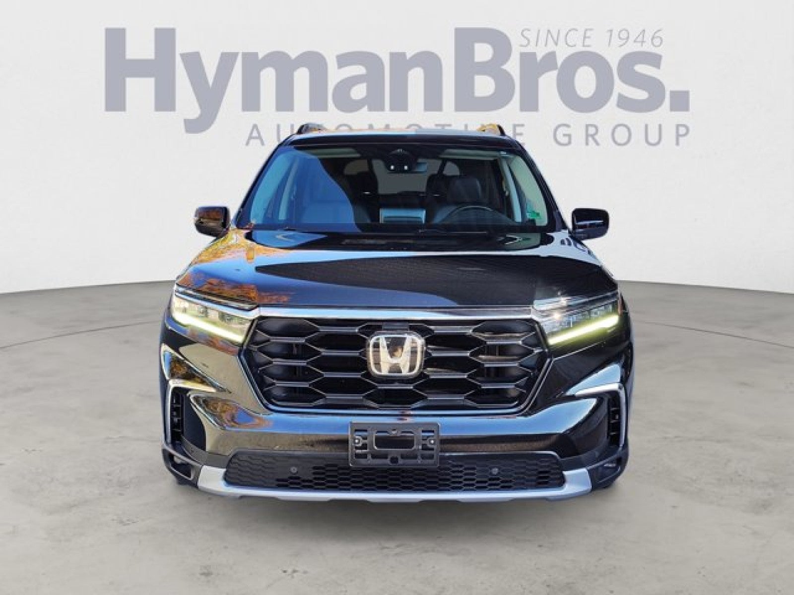 2023 Honda Pilot Touring AWD