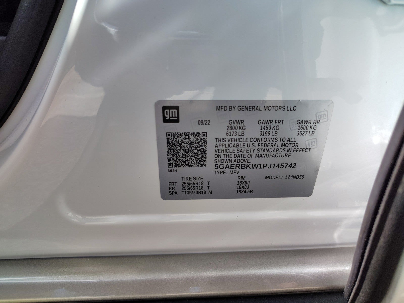 2023 Buick Enclave Essence