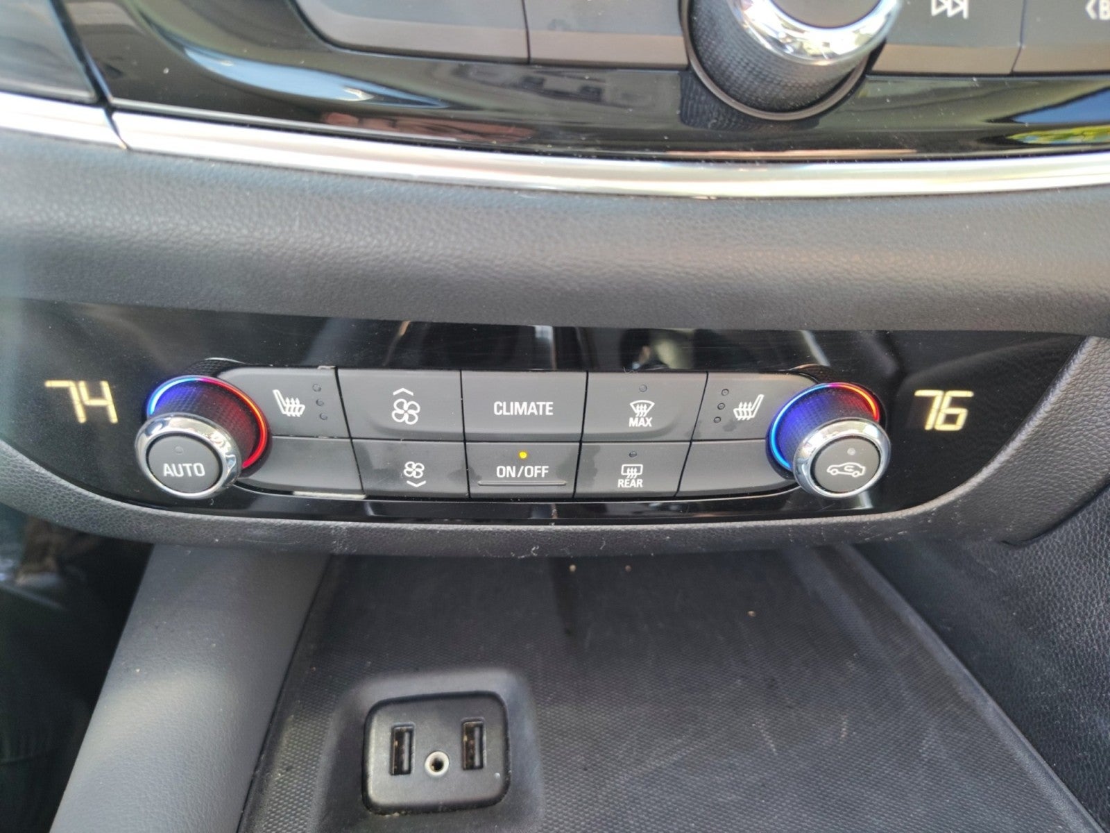 2019 Buick Enclave Essence