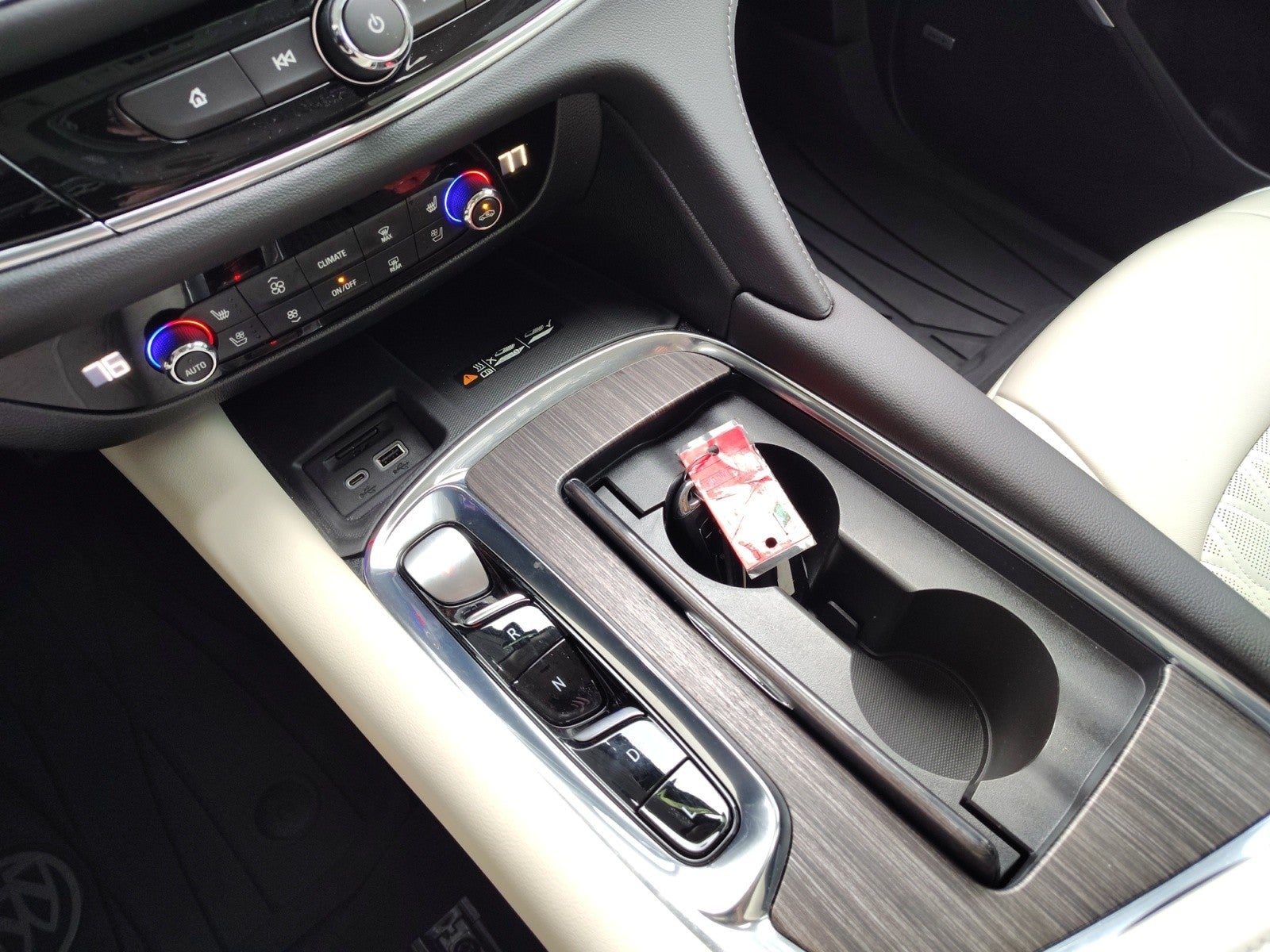 2023 Buick Enclave Avenir AWD | Tech Paclage