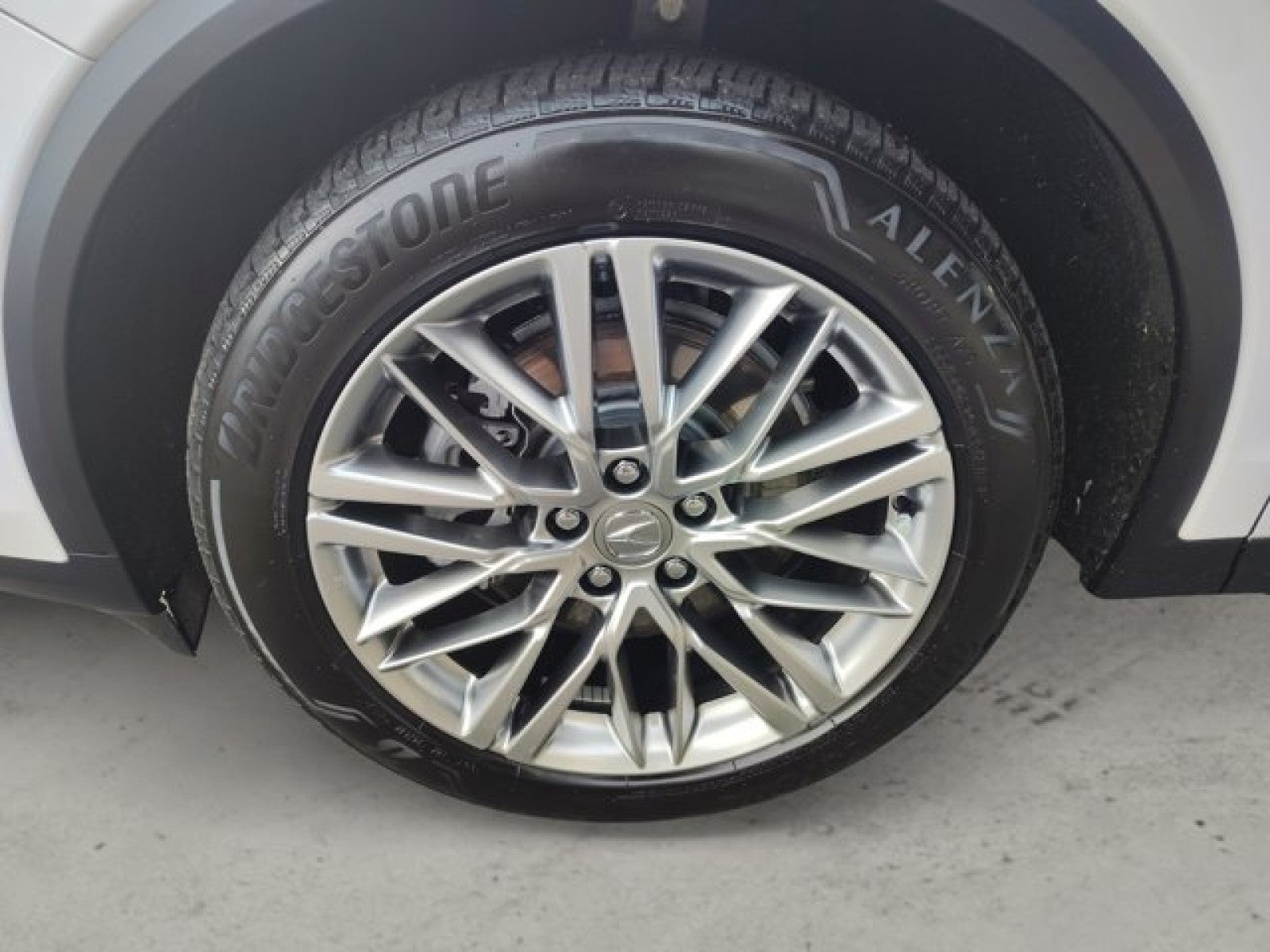 2023 Acura MDX SH-AWD w/Advance Package