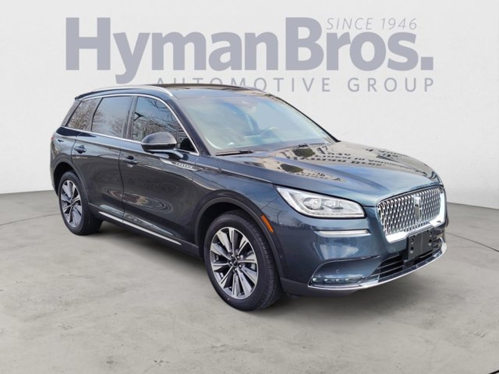 2022 Lincoln Corsair Reserve AWD | Elements, tech, lux, $56k msrp