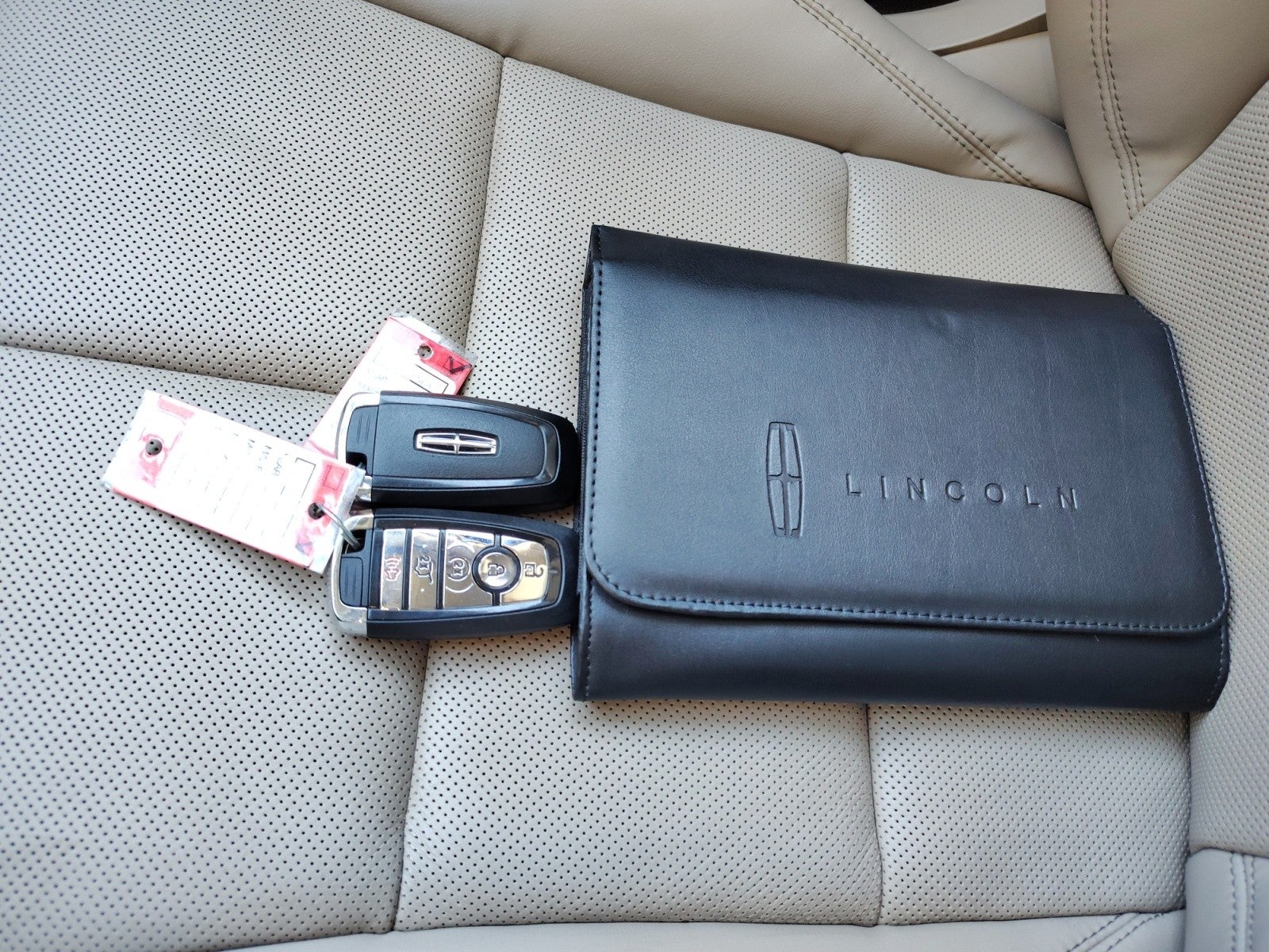 2023 Lincoln Corsair Reserve AWD