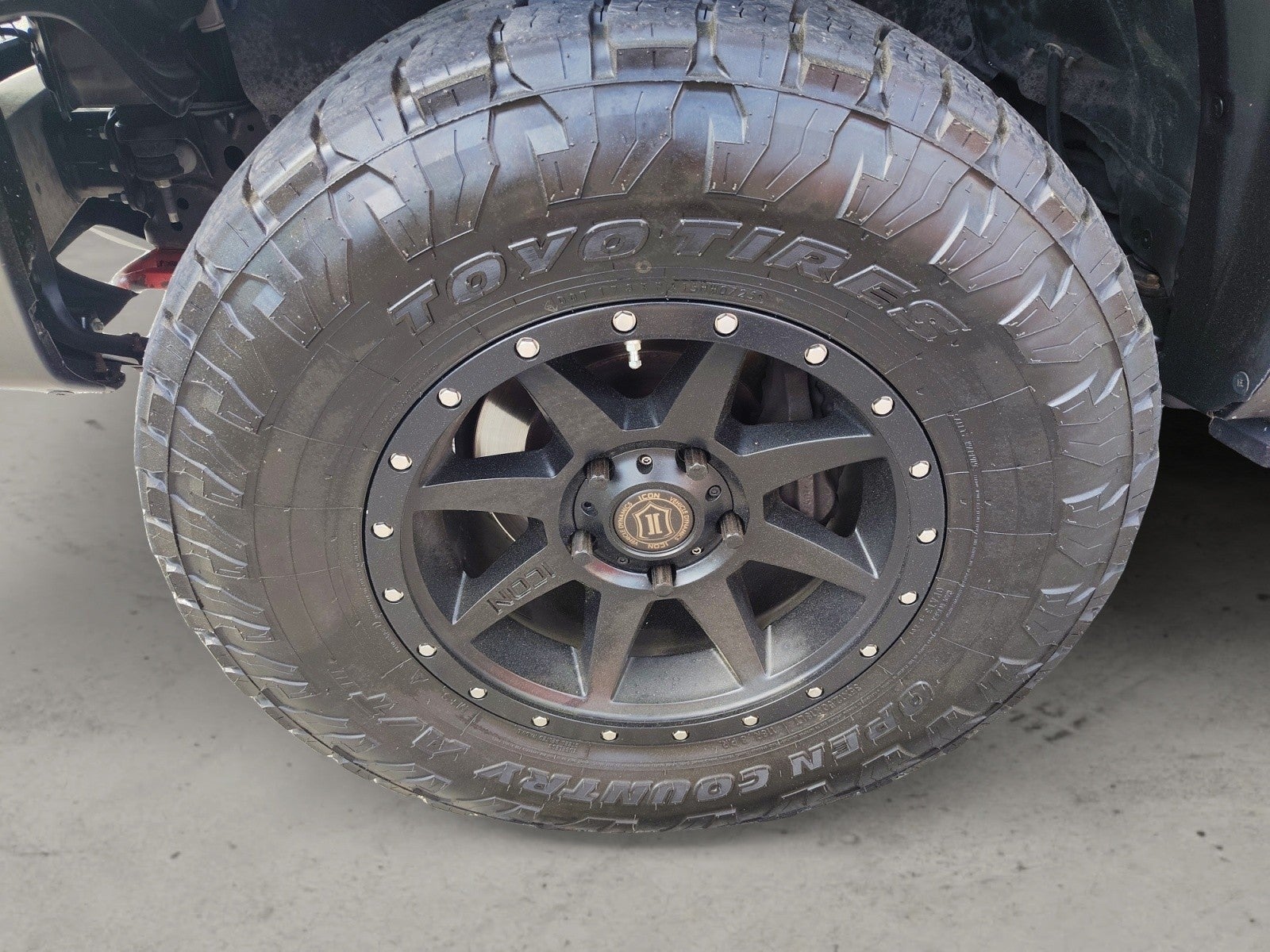 2020 Toyota Tundra 4WD Platinum CrewMax | Moonroof