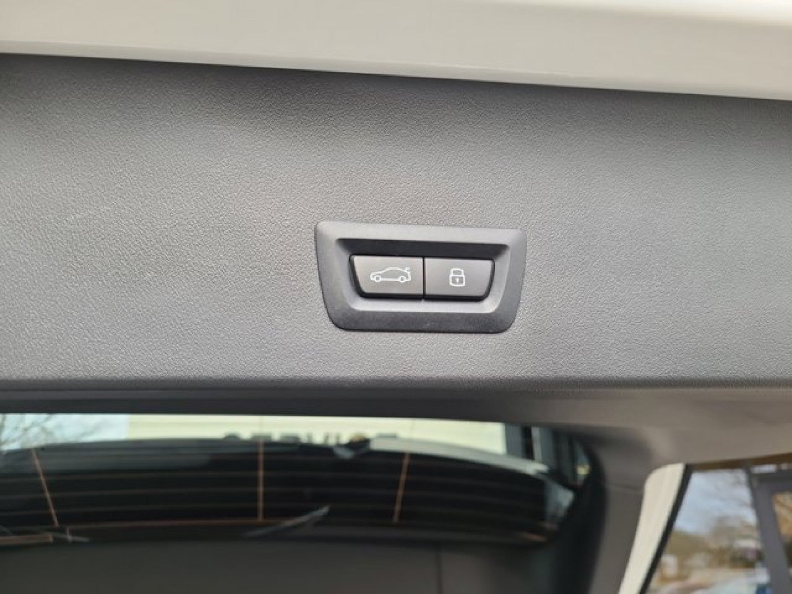 2025 BMW X3 30 xDrive, Drive assist, pearl paint