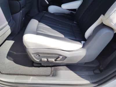 2025 Kia EV9 GT-Line AWD | VIP Seating