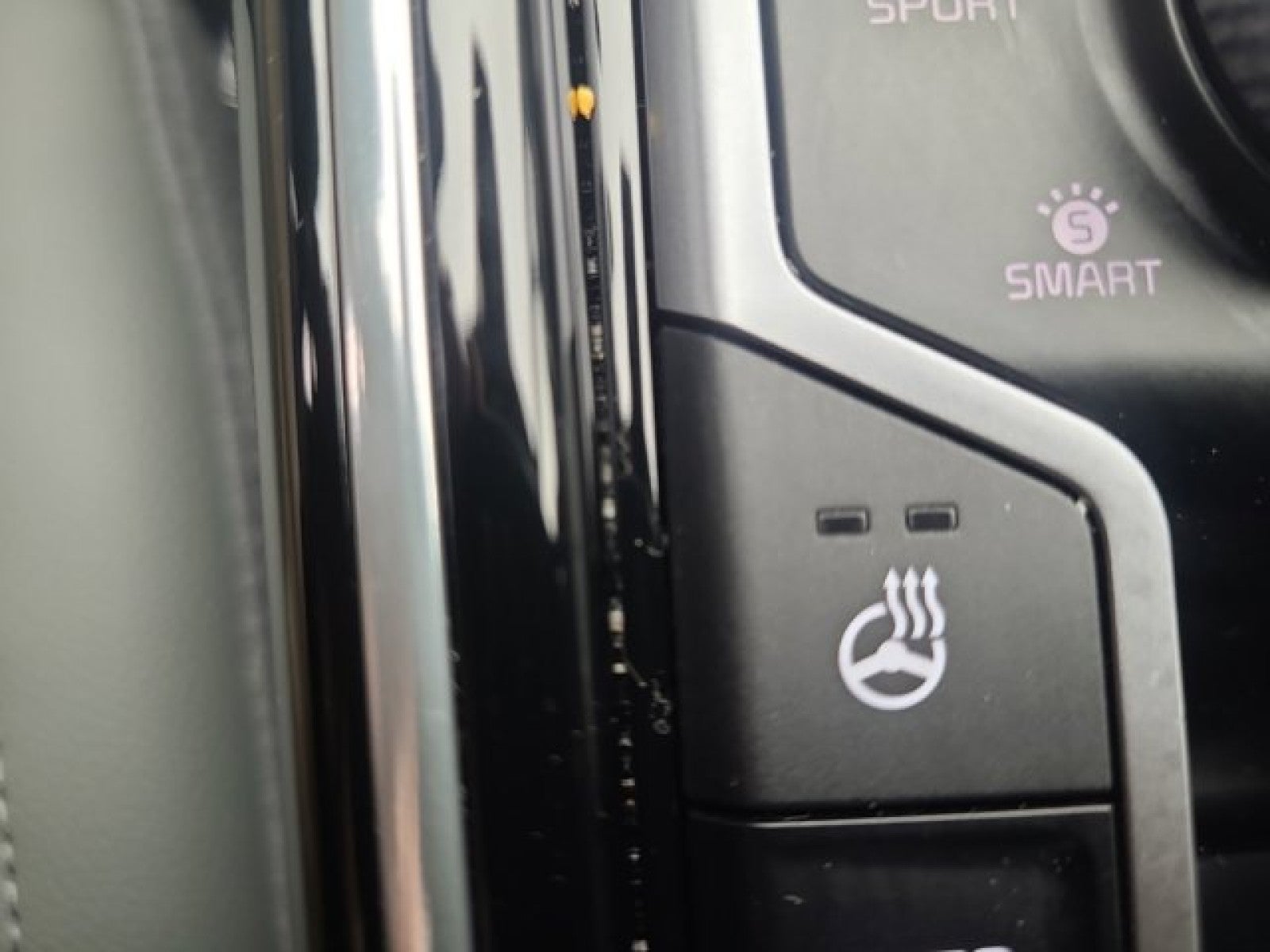 2024 Kia Sorento X-Line SX Prestige AWD, 3rd row, bucket seats