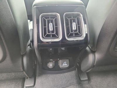 2024 Kia Sorento X-Line SX Prestige AWD, 3rd row, bucket seats