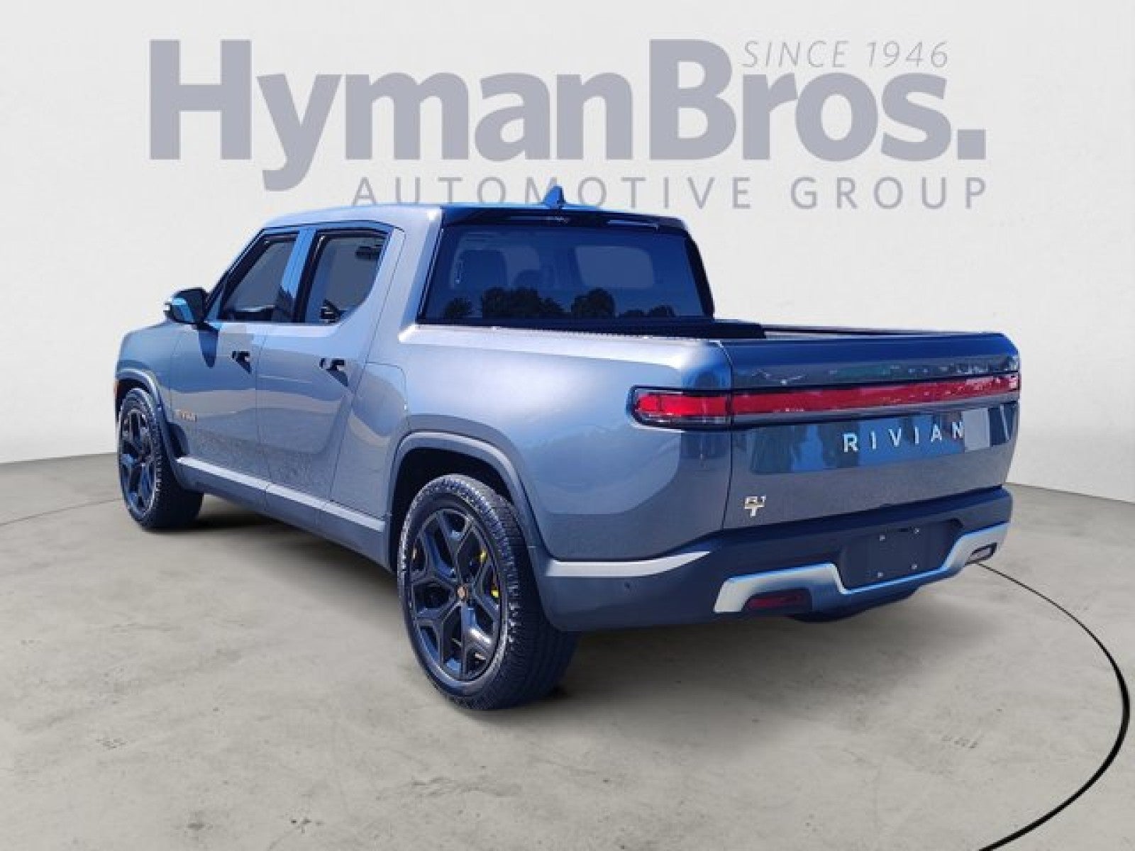 2023 Rivian R1T Adventure Quad-Motor Large Pack