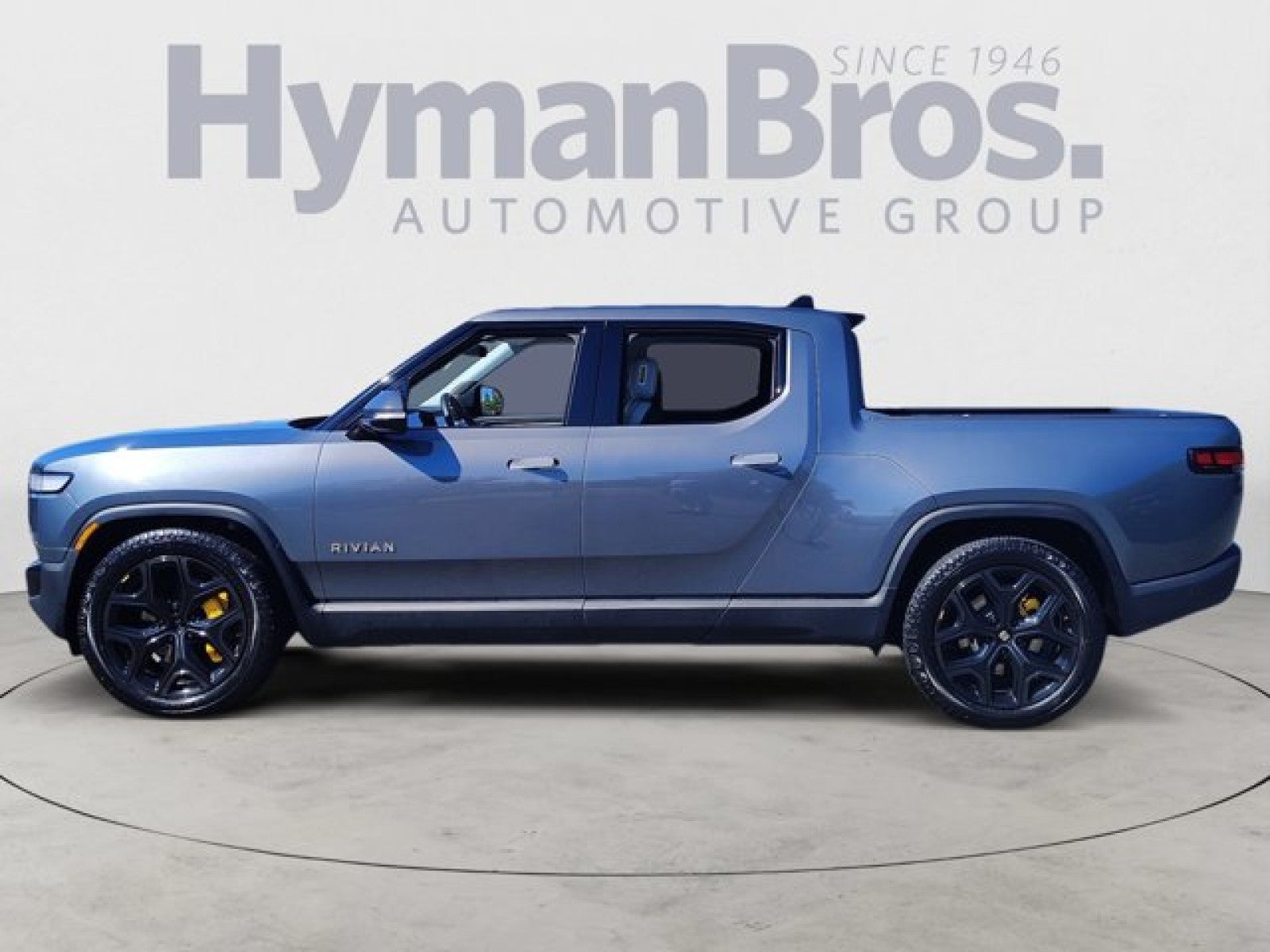 2023 Rivian R1T Adventure Quad-Motor Large Pack
