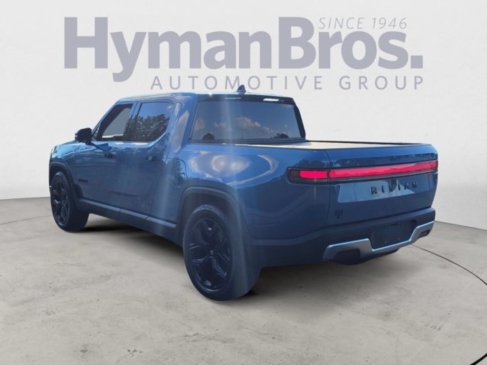 2023 Rivian R1T Adventure Dual Motor Large Pack