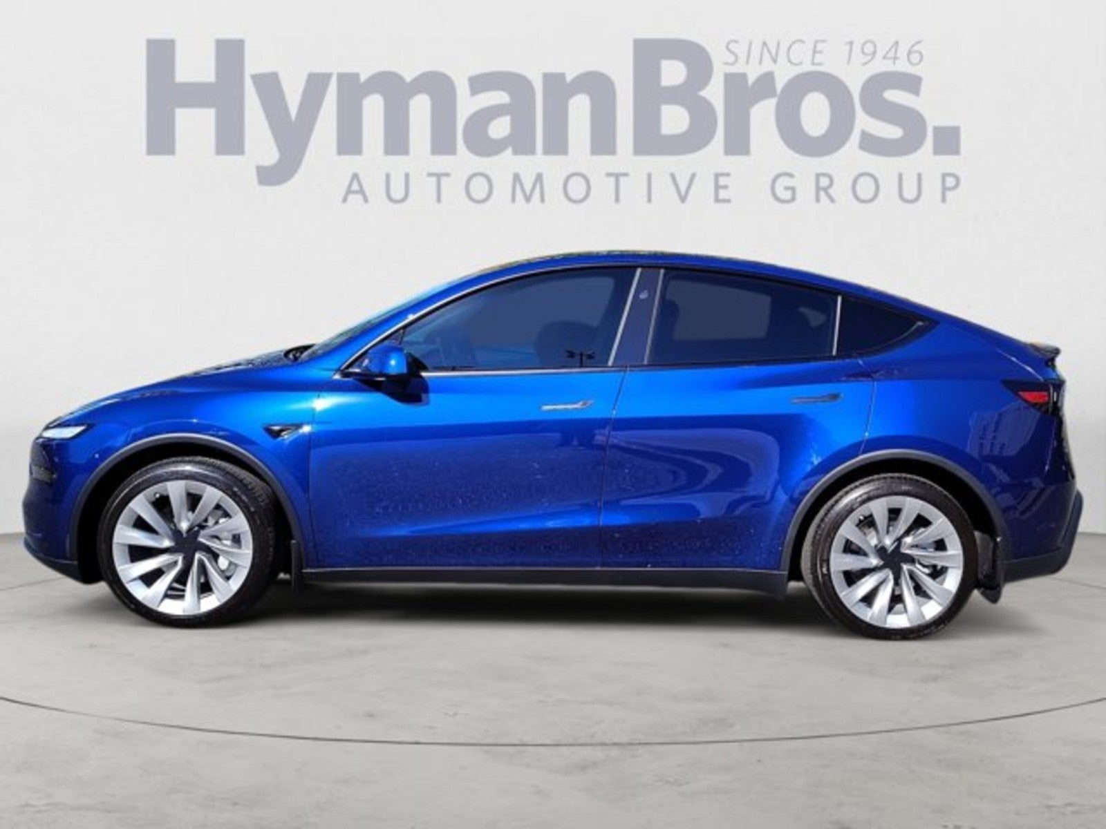 2026 Tesla Model Y Premium AWD | 20 inch Helix wheels