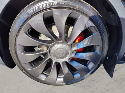 2023 Tesla Model Y Performance AWD
